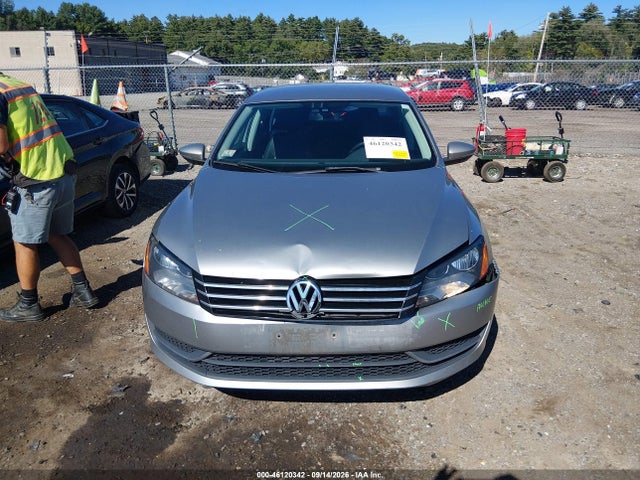 2012 Volkswagen Passat 2.5l Se მანქანა იყიდება აუქციონზე, vin: 1VWBP7A37CC052523, აუქციონის ნომერი: 46120342