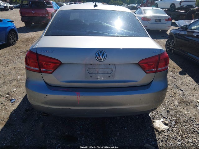 2012 Volkswagen Passat 2.5l Se მანქანა იყიდება აუქციონზე, vin: 1VWBP7A37CC052523, აუქციონის ნომერი: 46120342