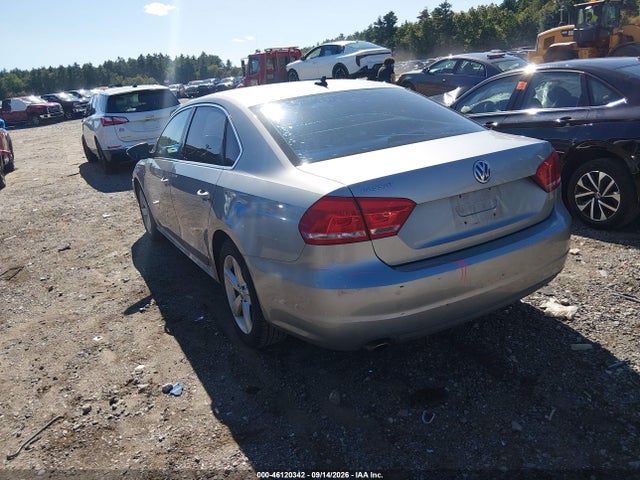 2012 Volkswagen Passat 2.5l Se მანქანა იყიდება აუქციონზე, vin: 1VWBP7A37CC052523, აუქციონის ნომერი: 46120342