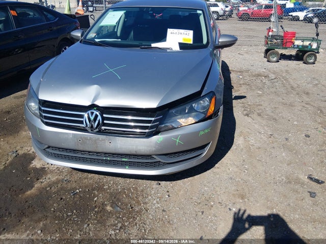 2012 Volkswagen Passat 2.5l Se მანქანა იყიდება აუქციონზე, vin: 1VWBP7A37CC052523, აუქციონის ნომერი: 46120342