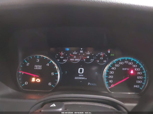 Aukcja sprzedaży 2018 Chevrolet Suburban Premier, vin: 1GNSKJKC3JR194432, numer aukcji: 46120349
