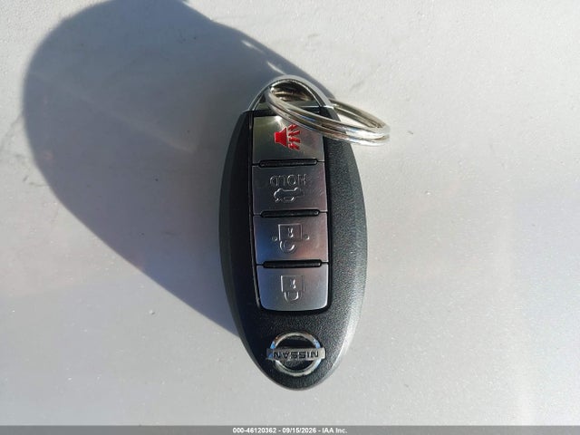 46120362 :رقم المزاد ، 3N1AB6AP0BL727239 vin ، 2011 Nissan Sentra 2.0sl مزاد بيع