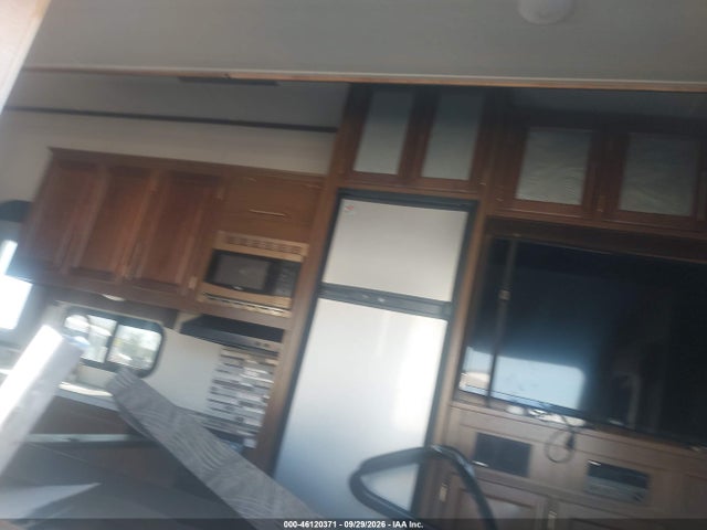 Продаж на аукціоні авто 2019 Forest River Other, vin: 5ZT3WCWB4KG002932, номер лоту: 46120371