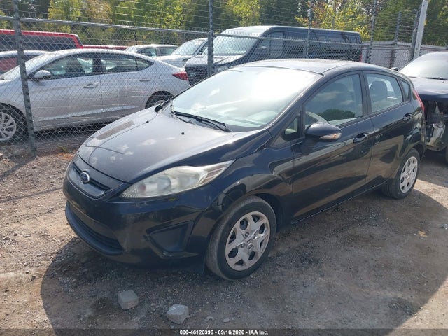 46120396 :رقم المزاد ، 3FADP4EJ9DM113850 vin ، 2013 Ford Fiesta Se مزاد بيع