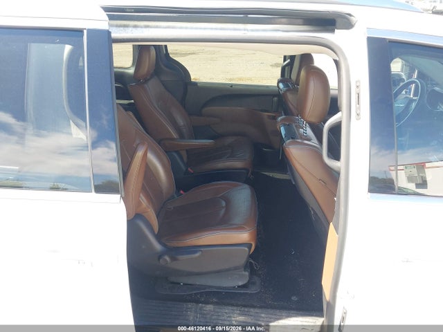 46120416 :رقم المزاد ، 2C4RC1N74KR526859 vin ، 2019 Chrysler Pacifica Hybrid Limited مزاد بيع