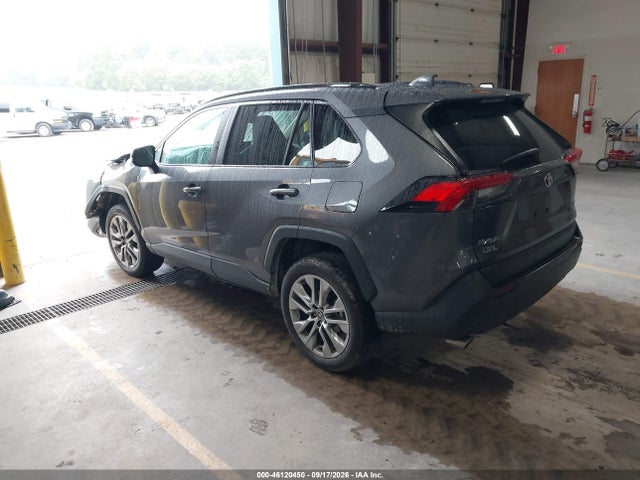 Продажа на аукционе авто 2022 Toyota Rav4 Xle Premium, vin: 2T3A1RFV9NC310029, номер лота: 46120450