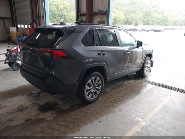 Продажа на аукционе авто 2022 Toyota Rav4 Xle Premium, vin: 2T3A1RFV9NC310029, номер лота: 46120450