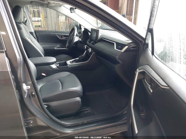 Продажа на аукционе авто 2022 Toyota Rav4 Xle Premium, vin: 2T3A1RFV9NC310029, номер лота: 46120450