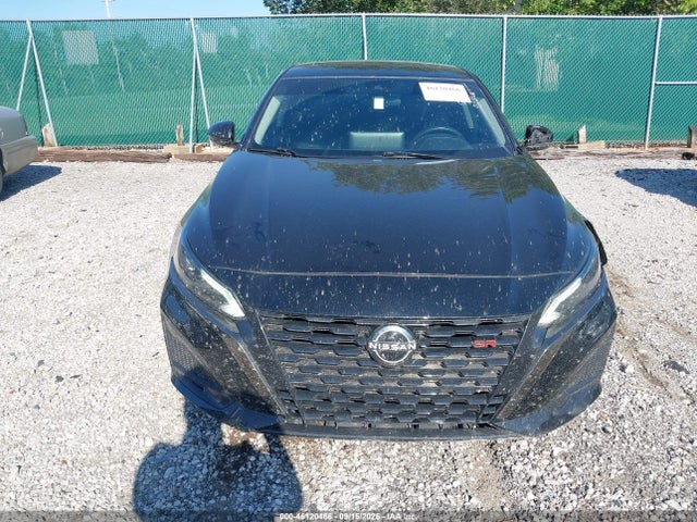 46120466 :رقم المزاد ، 1N4BL4CV2PN363675 vin ، 2023 Nissan Altima Sr Fwd مزاد بيع