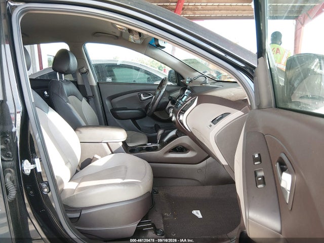2011 Hyundai Tucson Limited მანქანა იყიდება აუქციონზე, vin: KM8JU3AC5BU297535, აუქციონის ნომერი: 46120478
