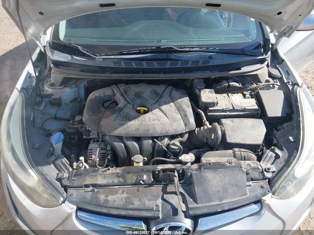 5NPDH4AE1FH563386 Hyundai ELANTRA SE