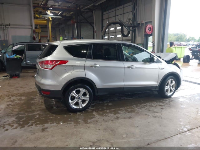 1FMCU0G79GUB91999 Ford ESCAPE SE