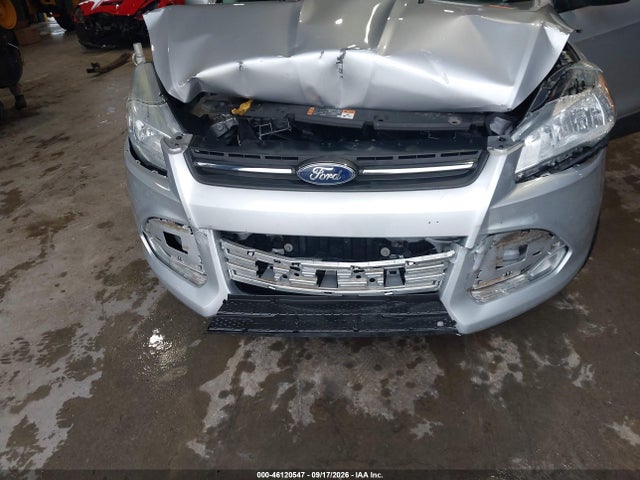 1FMCU0G79GUB91999 Ford ESCAPE SE