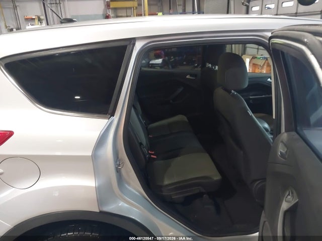 1FMCU0G79GUB91999 Ford ESCAPE SE