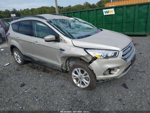 2017 Ford Escape Se მანქანა იყიდება აუქციონზე, vin: 1FMCU9G98HUE86972, აუქციონის ნომერი: 46120552