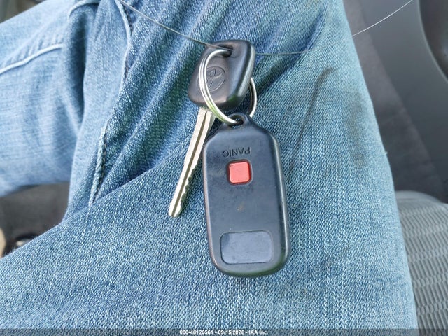 46120561 :رقم المزاد ، 4T1BE32K15U412076 vin ، 2005 Toyota Camry Le مزاد بيع