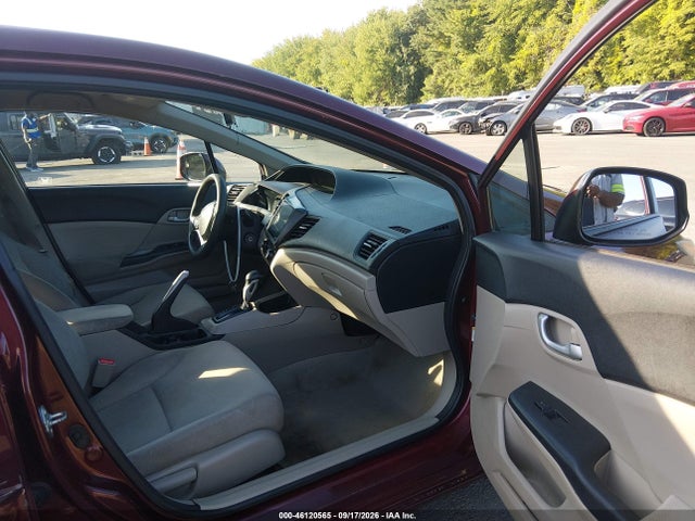 Продажа на аукционе авто 2012 Honda Civic Lx, vin: 2HGFB2F55CH555658, номер лота: 46120565