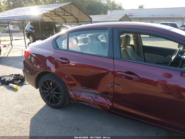 Продажа на аукционе авто 2012 Honda Civic Lx, vin: 2HGFB2F55CH555658, номер лота: 46120565