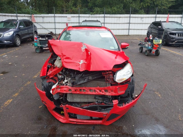 2012 Ford Focus Sel მანქანა იყიდება აუქციონზე, vin: 1FAHP3M2XCL200582, აუქციონის ნომერი: 46120612