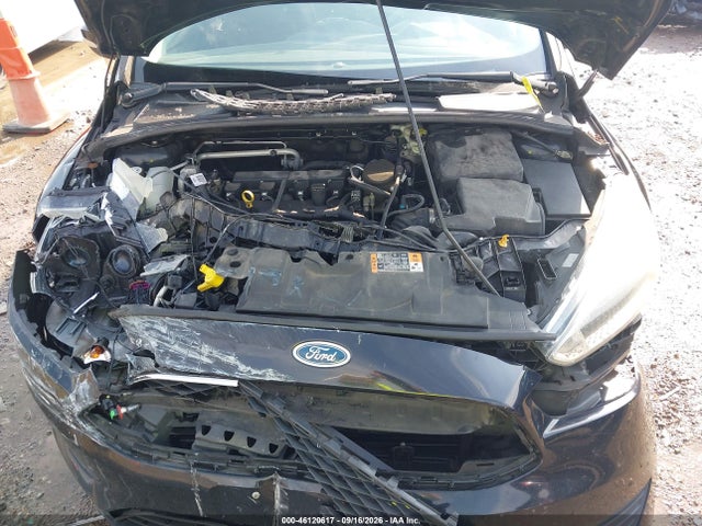 46120617 :رقم المزاد ، 1FADP3F28GL250463 vin ، 2016 Ford Focus Se مزاد بيع
