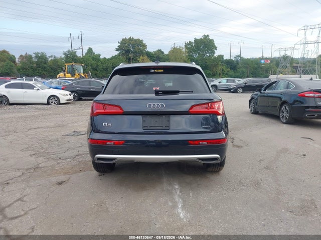 46120647 :رقم المزاد ، WA1ANAFY4K2097469 vin ، 2019 Audi Q5 45 Premium مزاد بيع