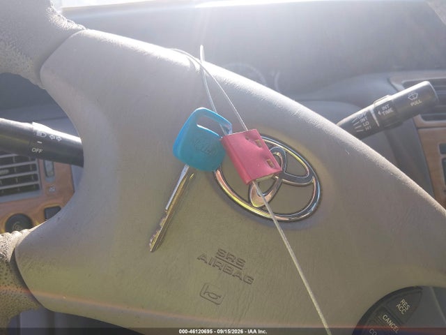 46120695 :رقم المزاد ، 4T1BF28B72U240176 vin ، 2002 Toyota Avalon Xl مزاد بيع