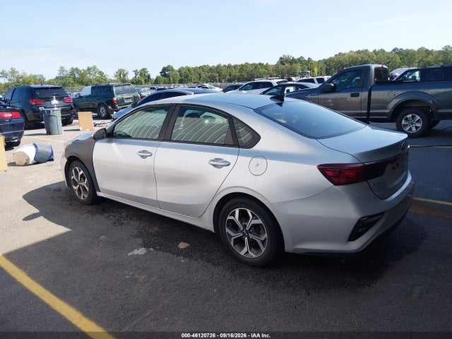 2019 Kia Forte Lxs მანქანა იყიდება აუქციონზე, vin: 3KPF24ADXKE006119, აუქციონის ნომერი: 46120726