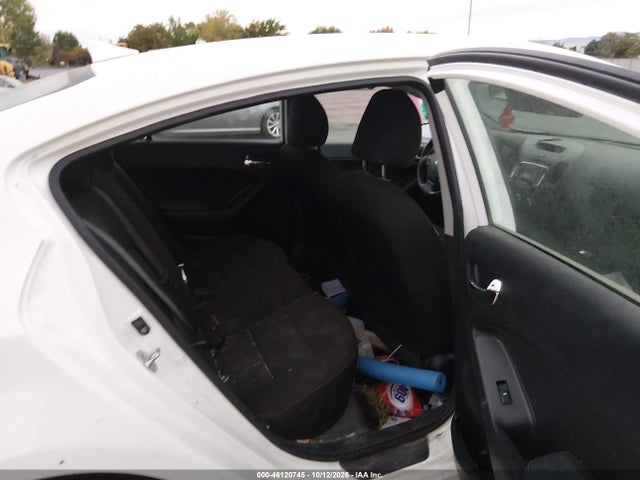 KIA FORTE LX 2016 KNAFK4A64G5575209 Image 8