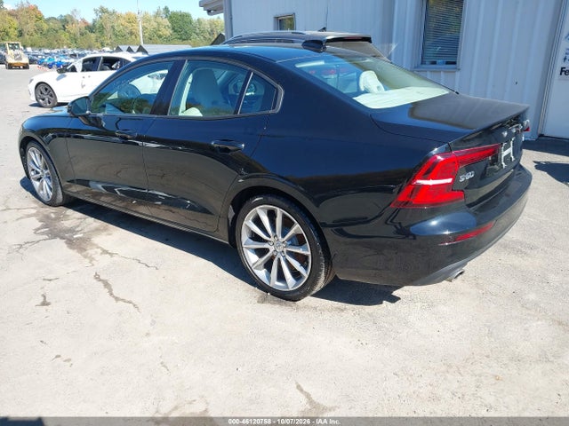 Aukcja sprzedaży 2021 Volvo S60 T6 Momentum, vin: 7JRA22TKXMG092238, numer aukcji: 46120758