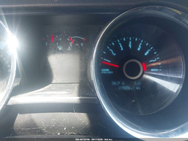 46120766 :رقم المزاد ، 1ZVBP8AM8E5313857 vin ، 2014 Ford Mustang V6 مزاد بيع