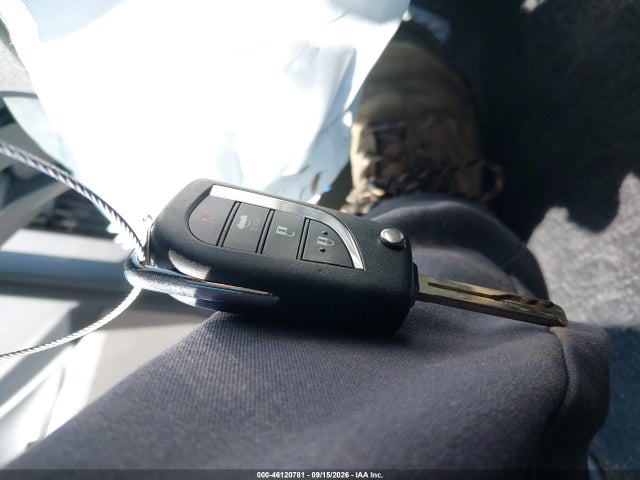 Продажа на аукционе авто 2020 Toyota Camry Le, vin: 4T1C11AK3LU887988, номер лота: 46120781