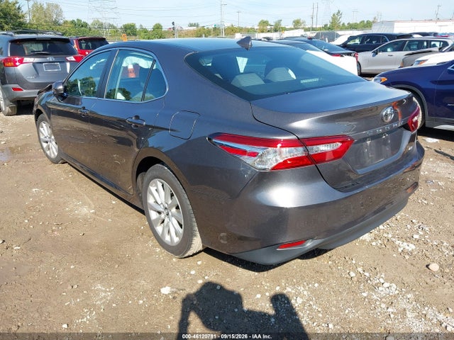 Продажа на аукционе авто 2020 Toyota Camry Le, vin: 4T1C11AK3LU887988, номер лота: 46120781