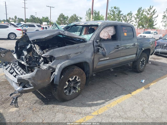2016 Toyota Tacoma Trd Off Road მანქანა იყიდება აუქციონზე, vin: 3TMCZ5AN8GM036732, აუქციონის ნომერი: 46120817