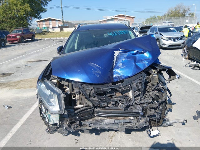 5N1AT2MVXJC744391 Nissan Rogue Sl