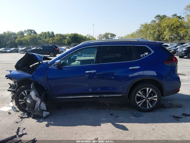 5N1AT2MVXJC744391 Nissan Rogue Sl