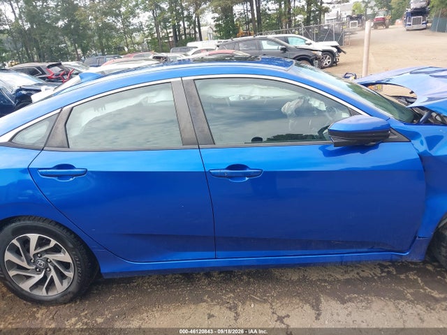 Продажа на аукционе авто 2017 Honda Civic Ex, vin: 2HGFC2F72HH506469, номер лота: 46120843