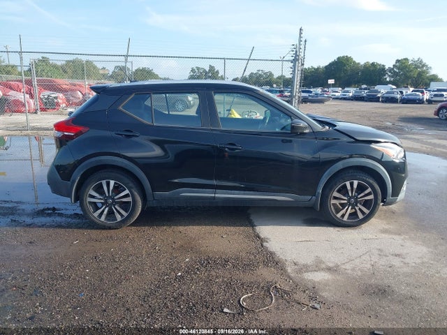 46120845 :رقم المزاد ، 3N1CP5CU5KL568841 vin ، 2019 Nissan Kicks Sr مزاد بيع