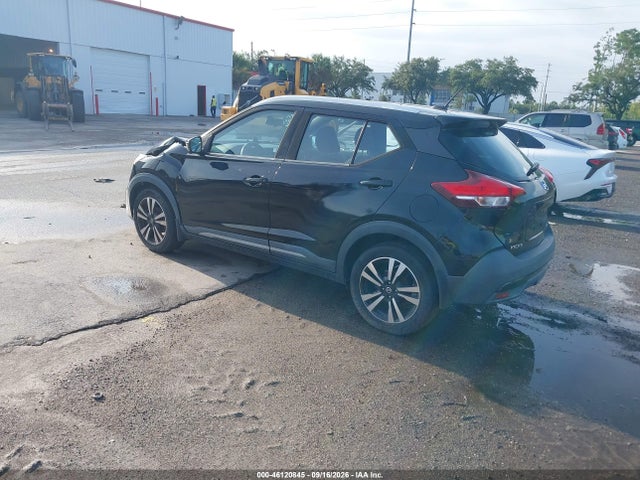 46120845 :رقم المزاد ، 3N1CP5CU5KL568841 vin ، 2019 Nissan Kicks Sr مزاد بيع