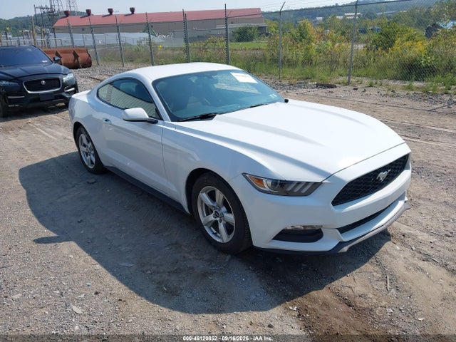 46120852 :رقم المزاد ، 1FA6P8AM6H5209205 vin ، 2017 Ford Mustang V6 مزاد بيع