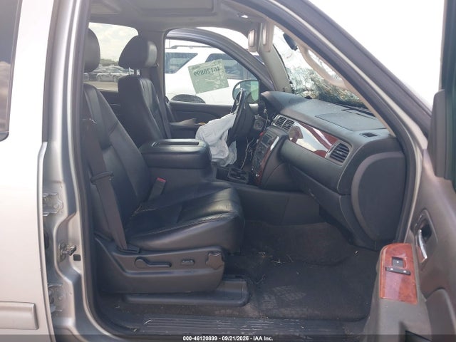 Продажа на аукционе авто 2012 Chevrolet Suburban 1500 Lt, vin: 1GNSCJE02CR123000, номер лота: 46120899