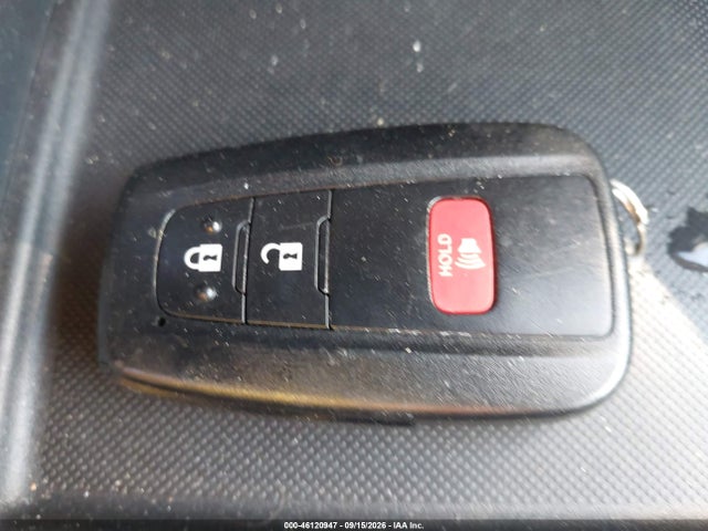 2020 Toyota Prius Le მანქანა იყიდება აუქციონზე, vin: JTDKARFU9L3105529, აუქციონის ნომერი: 46120947
