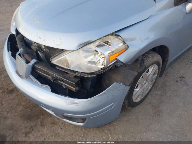 46120968 :رقم المزاد ، 3N1BC1CP4BL423638 vin ، 2011 Nissan Versa 1.8s مزاد بيع