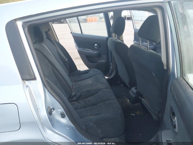 46120968 :رقم المزاد ، 3N1BC1CP4BL423638 vin ، 2011 Nissan Versa 1.8s مزاد بيع
