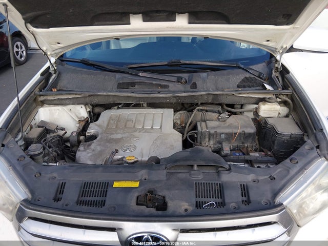 Aukcja sprzedaży 2011 Toyota Highlander Se V6, vin: 5TDBK3EH2BS055715, numer aukcji: 46120975