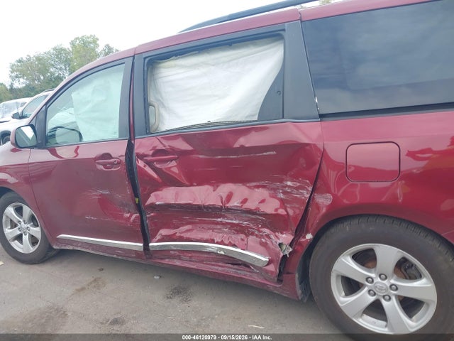 Продажа на аукционе авто 2014 Toyota Sienna Le V6 8 Passenger, vin: 5TDKK3DC6ES526839, номер лота: 46120979