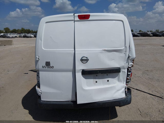 46120989 :رقم المزاد ، 3N6CM0KN6JK701062 vin ، 2018 Nissan Nv200 S مزاد بيع