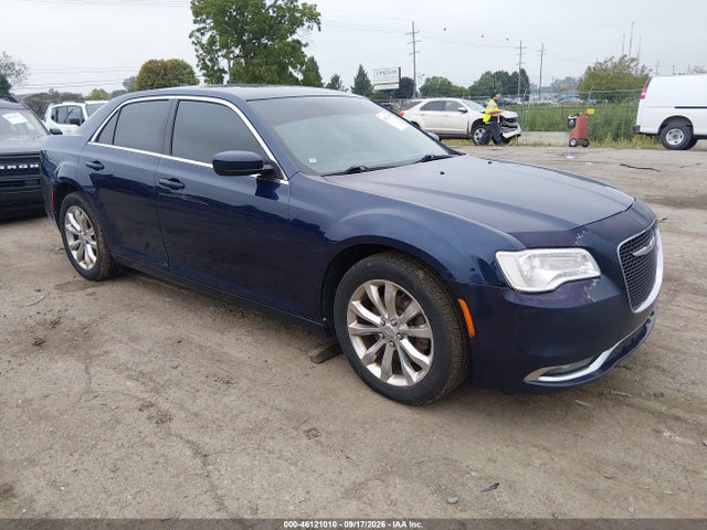 Aukcja sprzedaży 2016 Chrysler 300 Limited, vin: 2C3CCARG2GH261568, numer aukcji: 46121010