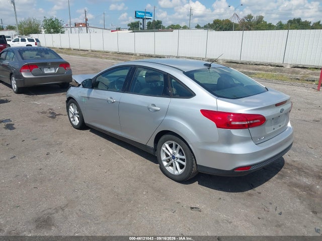 46121043 :رقم المزاد ، 1FADP3F29HL328587 vin ، 2017 Ford Focus Se مزاد بيع