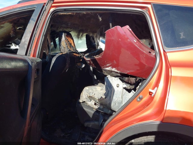 46121072 :رقم المزاد ، JTMZFREV6FJ037541 vin ، 2015 Toyota Rav4 Le مزاد بيع
