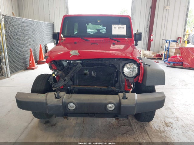 46121081 :رقم المزاد ، 1C4BJWDG1HL750372 vin ، 2017 Jeep Wrangler Unlimited Sport 4x4 مزاد بيع